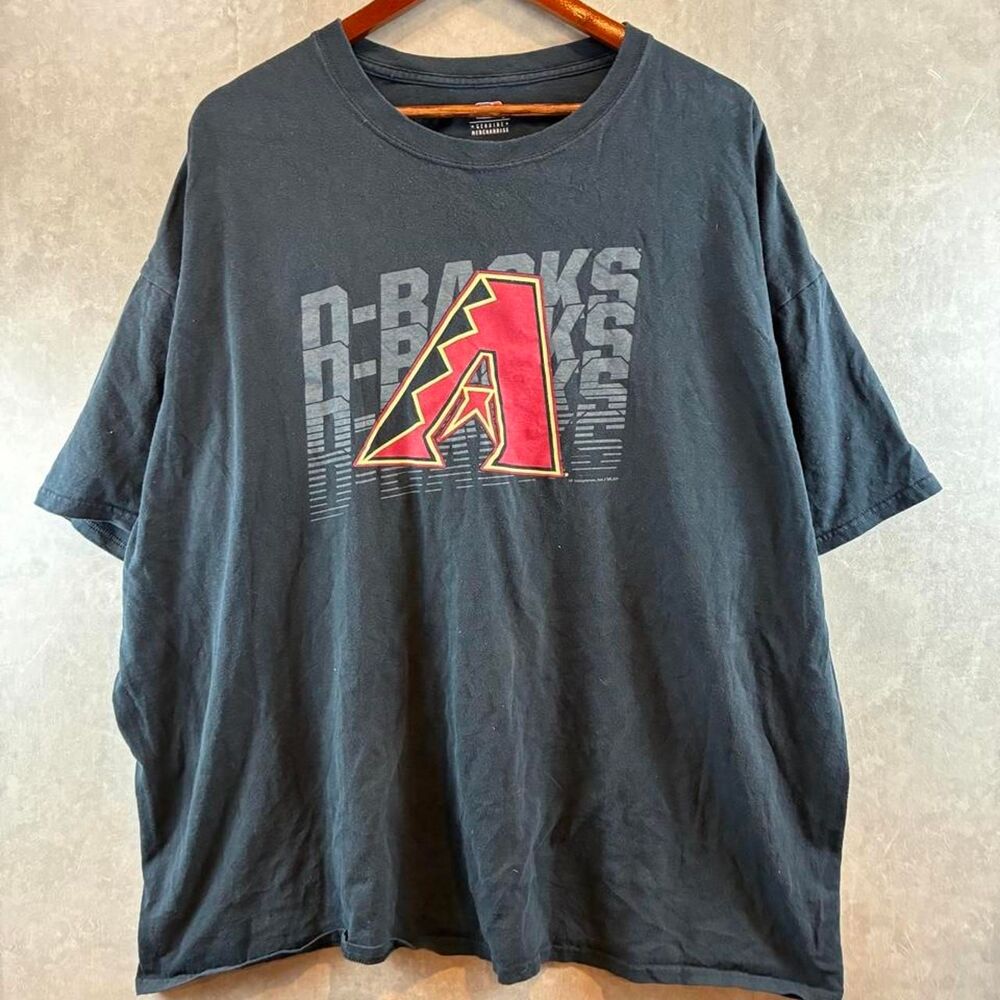 Mlb Men's Black and Grey T-shirt